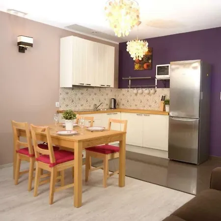 Apartment Alekanto Zarnowska